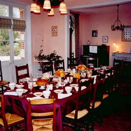 シェ フランシーヌ エ グザビエ